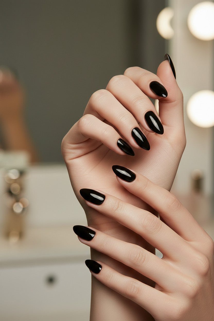 Signature Black | CLERIA Premium Press-On Nails