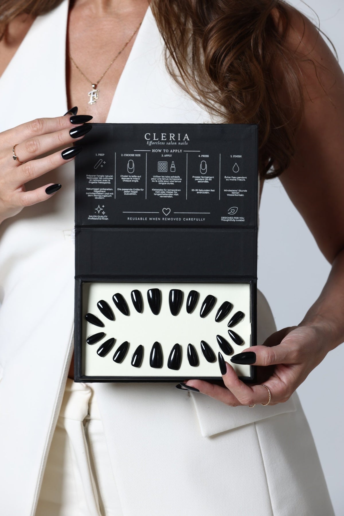 Signature Black | CLERIA Premium Press-On Nails